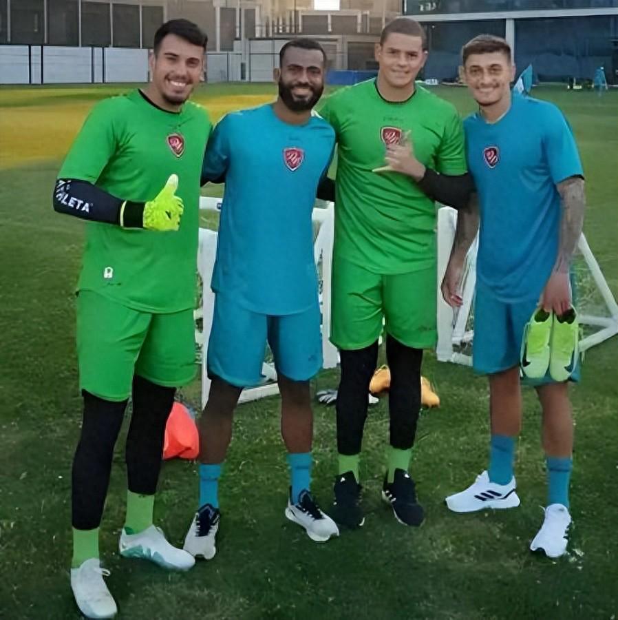 海洋之神官网-他上赛季都没资格进鲁能二队，如今却被郑智重用，连续出战中超